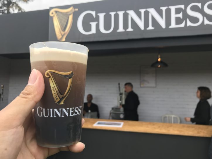 ビールは1杯5€、コップはリサイクル可能