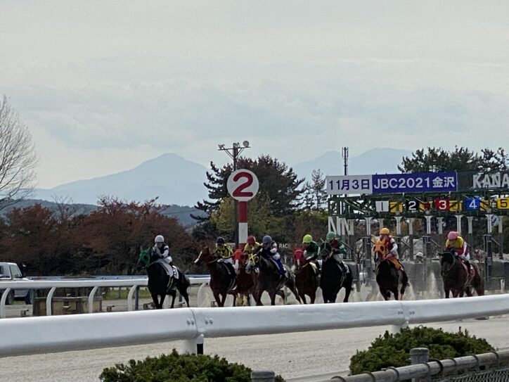 白山連峰を背にしたスタート地点