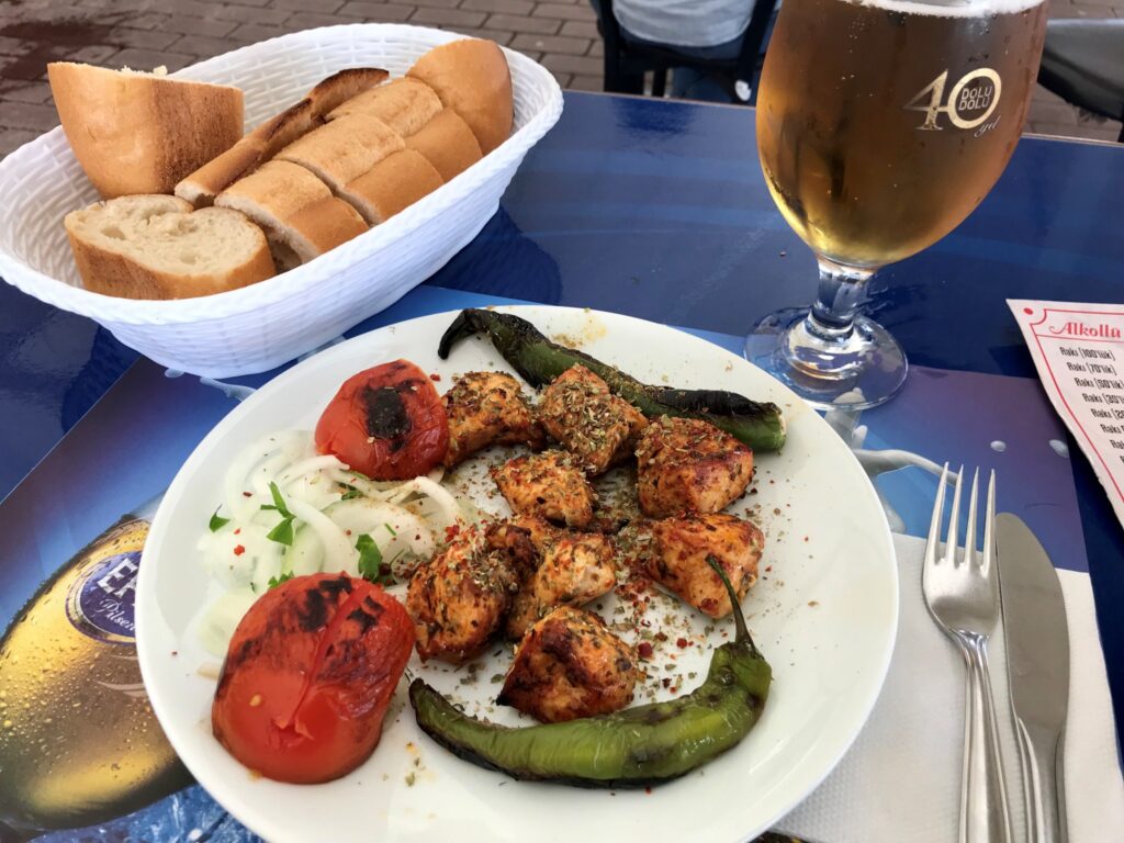 チキンと生ビール