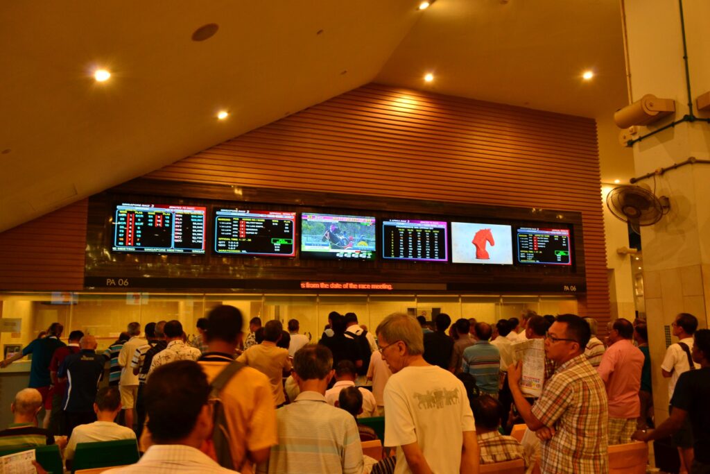 クランジ競馬場の馬券売り場