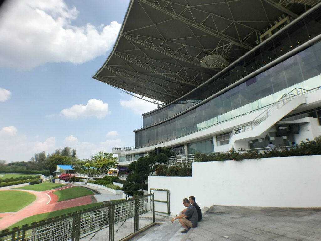 セランゴール競馬場のエアコンエリア